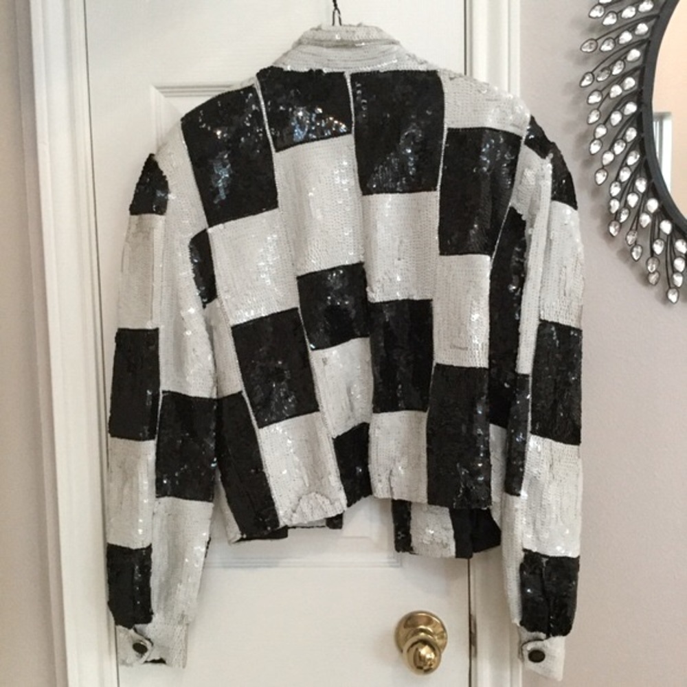 AMAZING Sequined Cropped Jacket - Picture 3 of 5